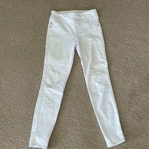 Rock and republic white pull on denim